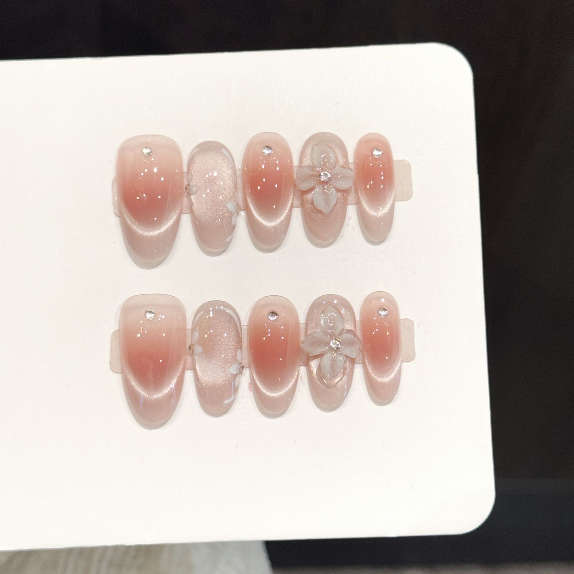 Resin Art And Decor - 10 adet El Yapımı Takma Tırnak